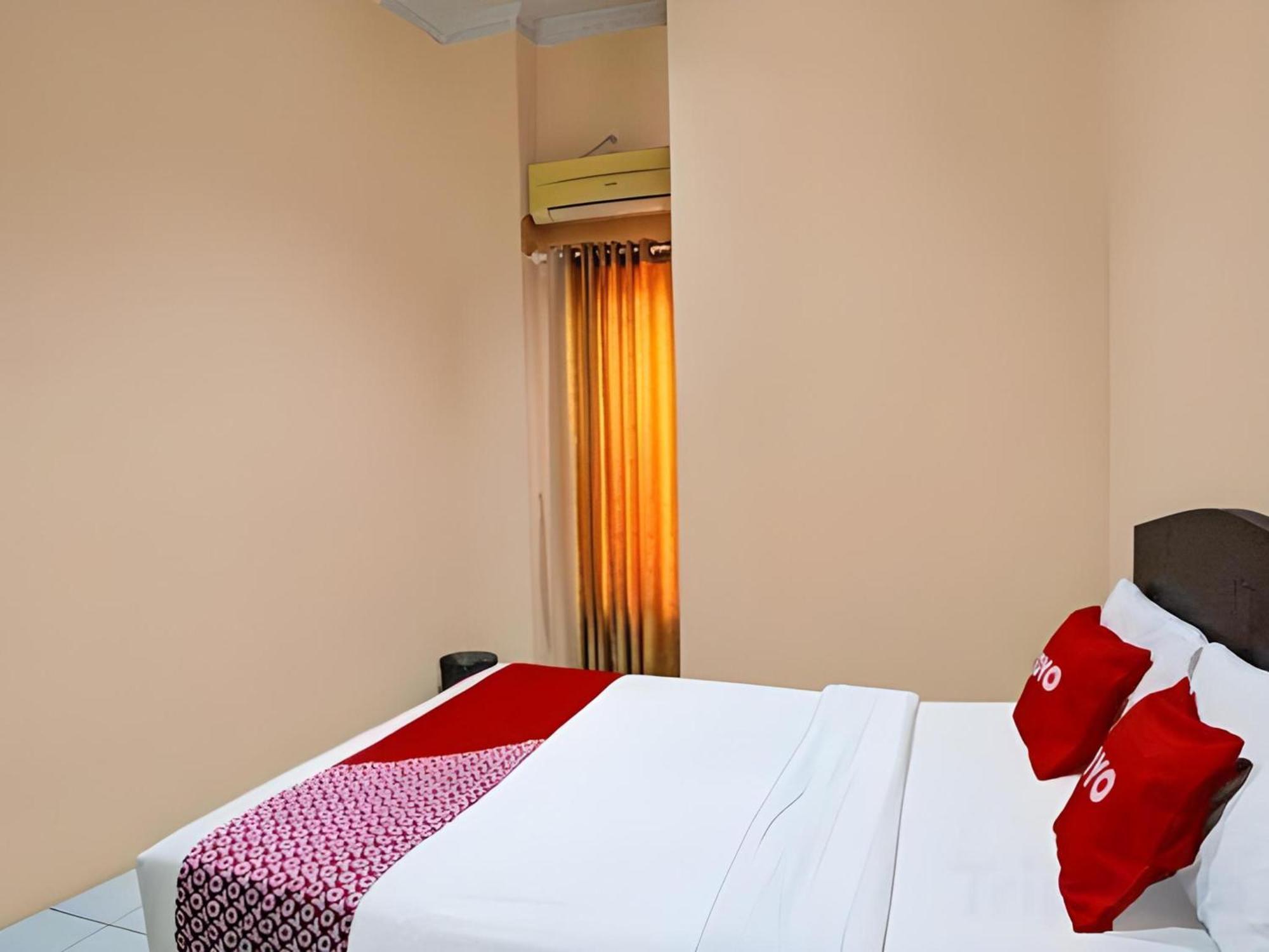 Hotel O Medan City Near Lapangan Benteng Formerly Ralica Residence Eksteriør billede