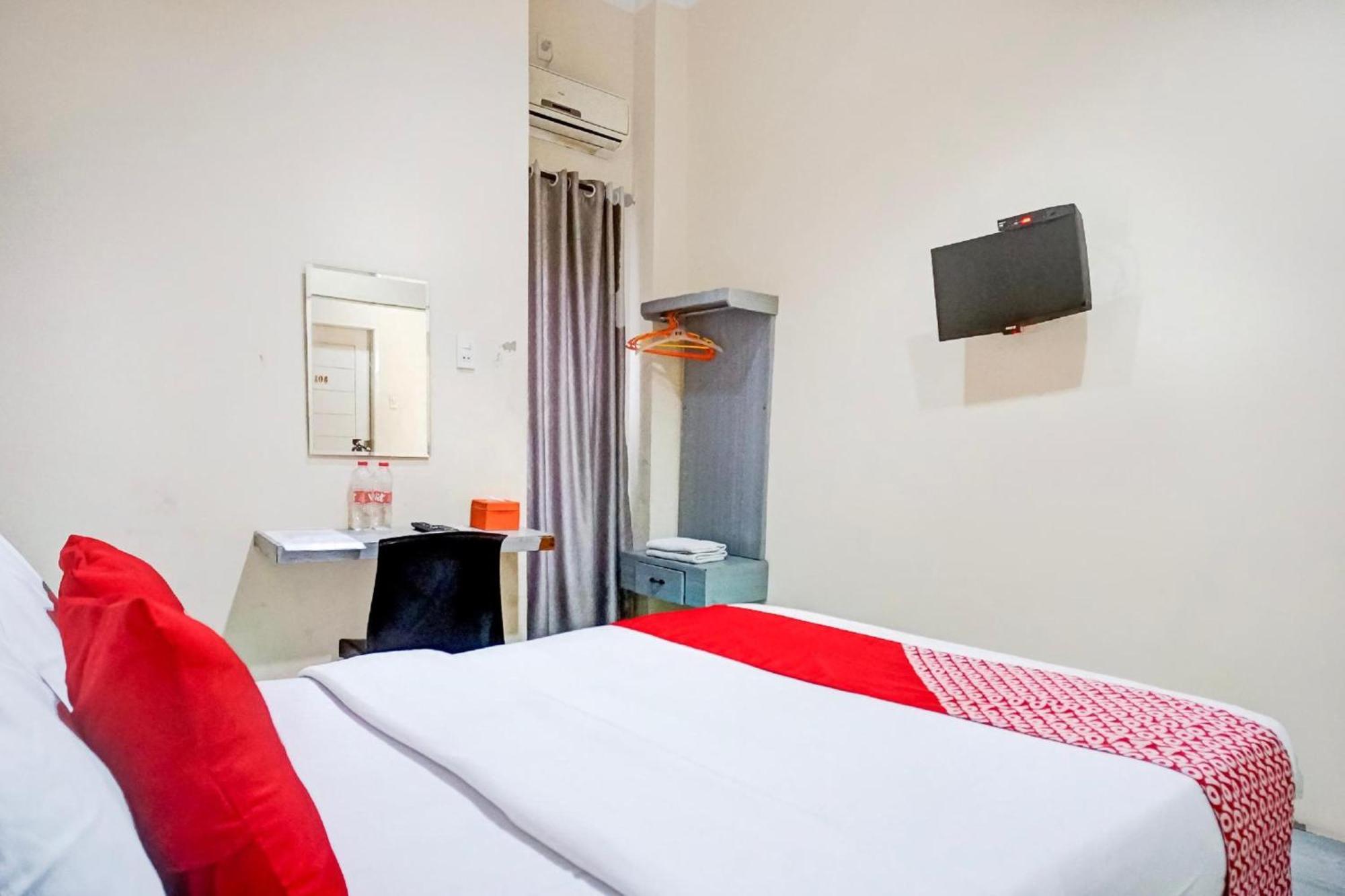Hotel O Medan City Near Lapangan Benteng Formerly Ralica Residence Eksteriør billede